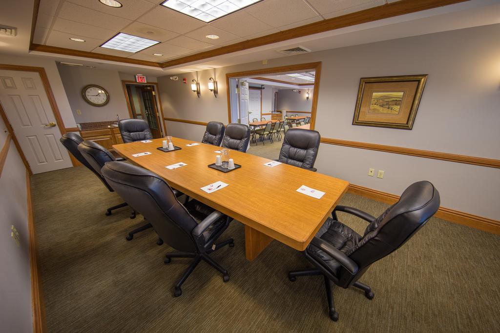Country Inn & Suites By Radisson, Portage, In Dış mekan fotoğraf